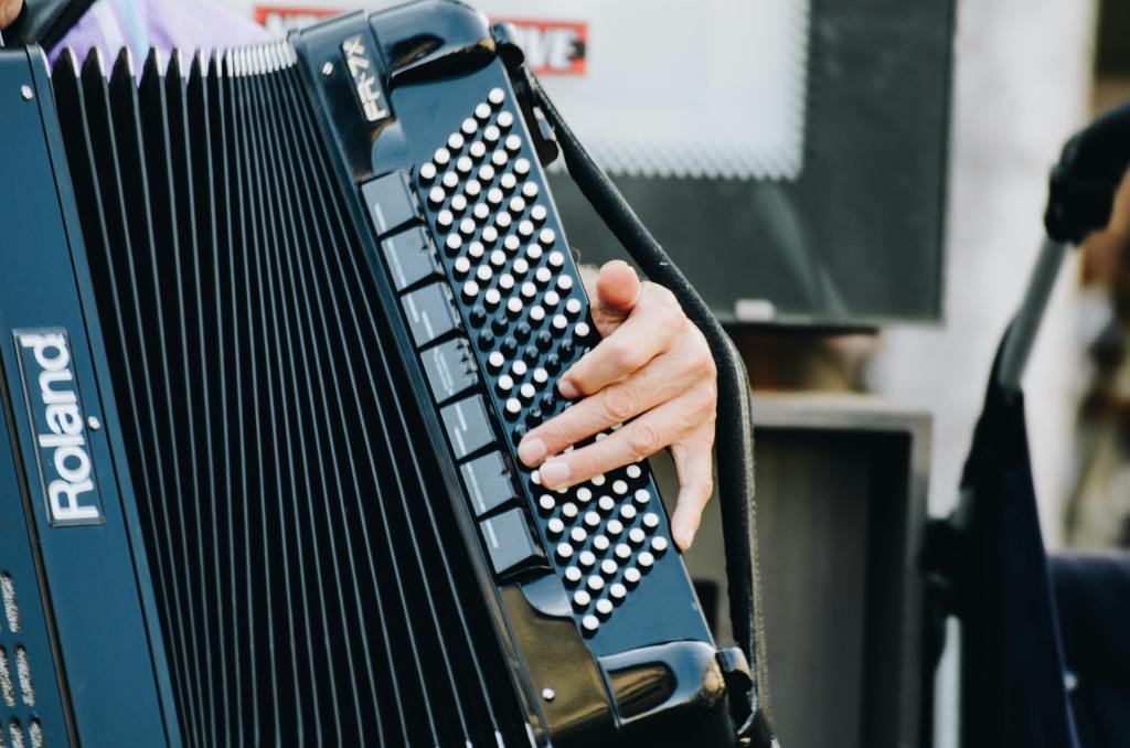 Note di fisarmonica nella Chiesa di San Vito: concerto dell’Ensemble Harmonium a Somma&nbsp;Lombardo