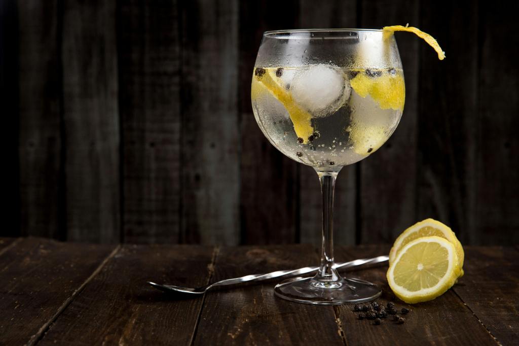 Non solo gin, ma storie da bere con Oltreavventura & Enoteca&nbsp;Chirico