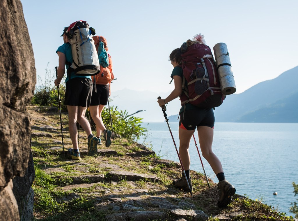 Tra pietra, arte e natura: camminata al tramonto con concerto sotto le&nbsp;stelle