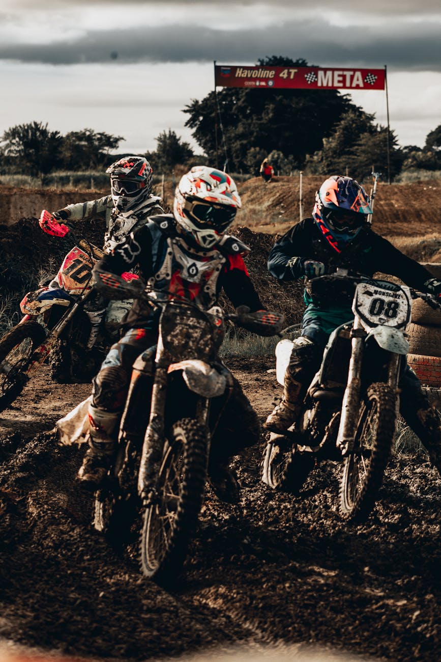 Adrenalina sotto le stelle: torna il FastCross by Night ad Arsago&nbsp;Seprio