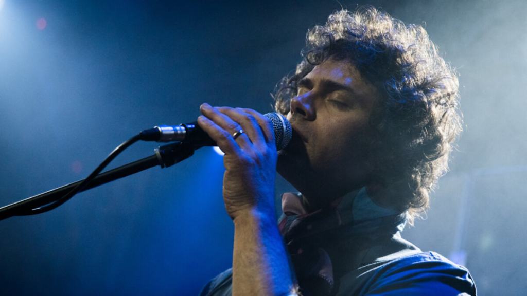 A Busto Arsizio arriva il tributo più fedele a Lucio Battisti: Leandro Ghetti in&nbsp;concerto