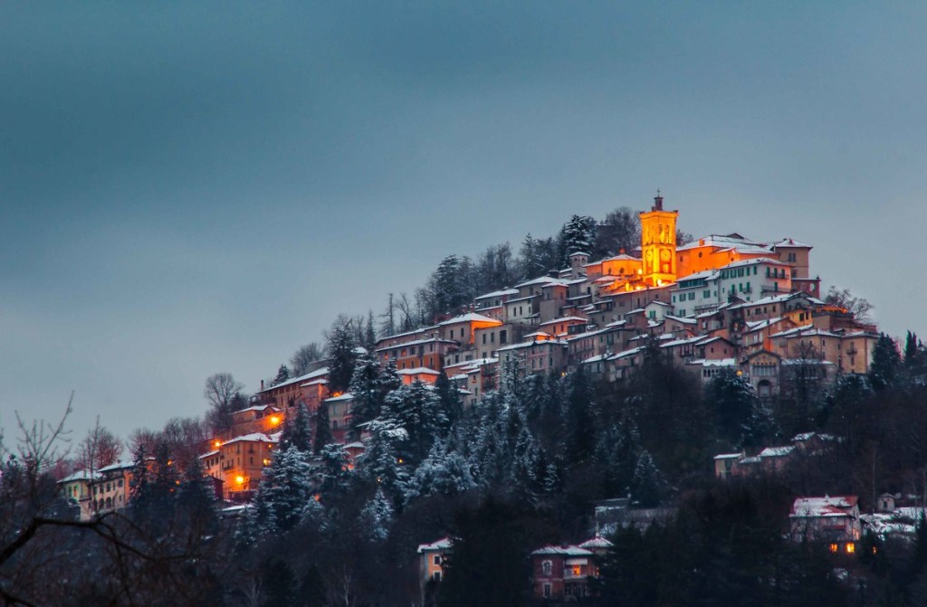 Luci, visite e musica: la magia del Natale al Sacro Monte di&nbsp;Varese