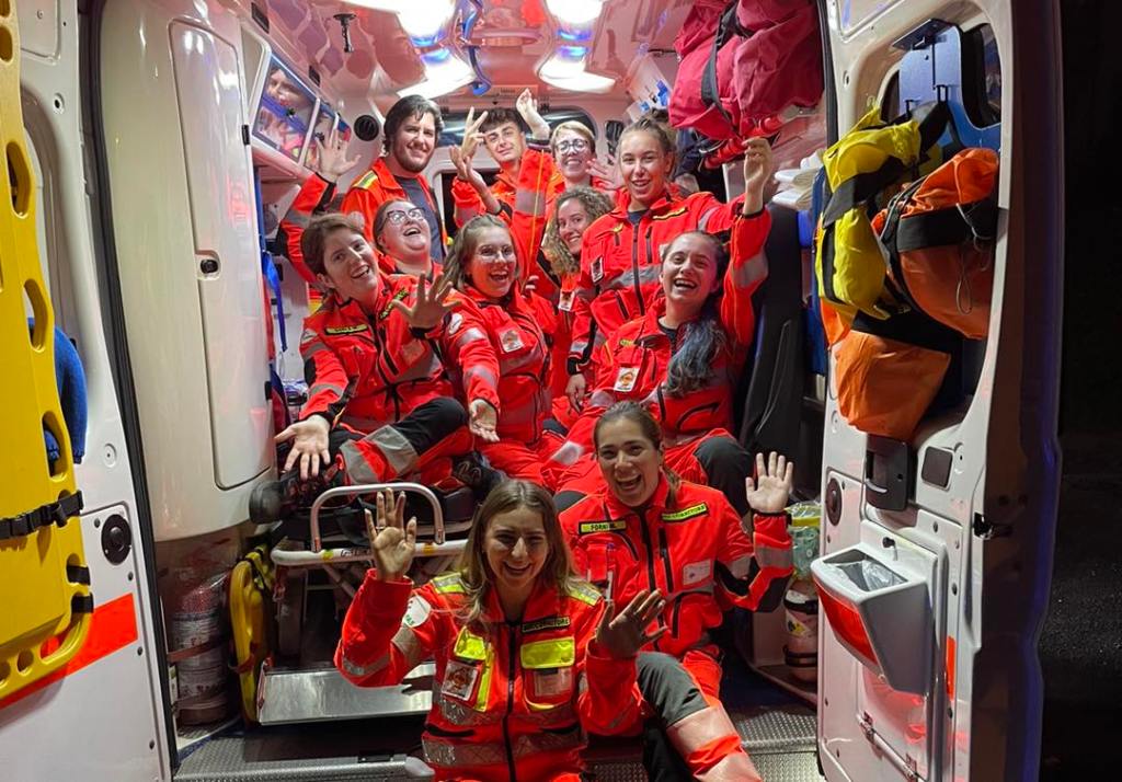 Raccolta fondi natalizia del CVA – Corpo Volontari Ambulanza di&nbsp;Angera