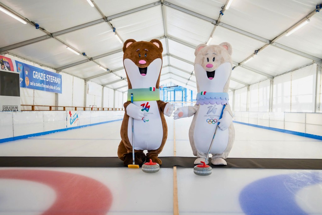 Mascotte olimpiche, sport su ghiaccio e mostre: Varese entra nel clima di&nbsp;Milano–Cortina
