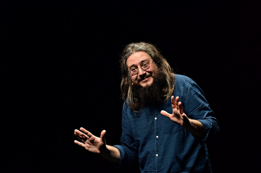 Animali umani, un monologo su tutti noi: Roberto Mercadini al Teatro Sociale di Busto&nbsp;Arsizio