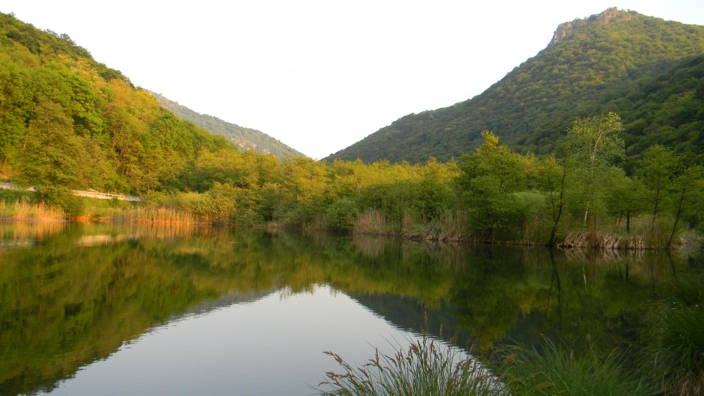 Brinzio, tra castagni e leggende: camminare dentro una&nbsp;storia