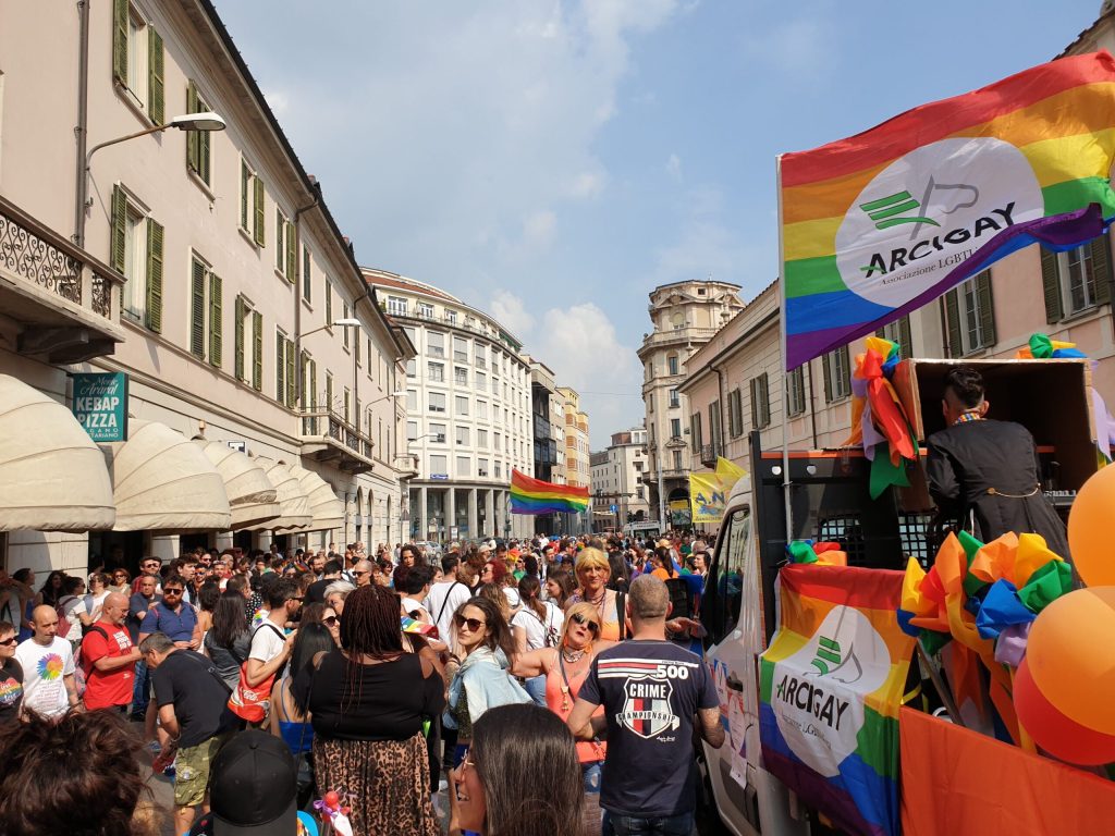 Varese Pride 2026: dieci anni e non sentirli (anzi, sentirli&nbsp;fortissimo)
