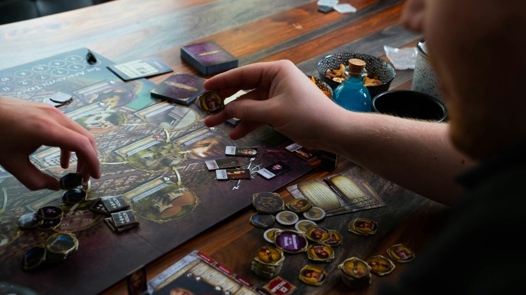 PLAY POP: un sabato sera pop con Ruolatori Seriali, tra pirati, indagini ed eroi&nbsp;mascherati