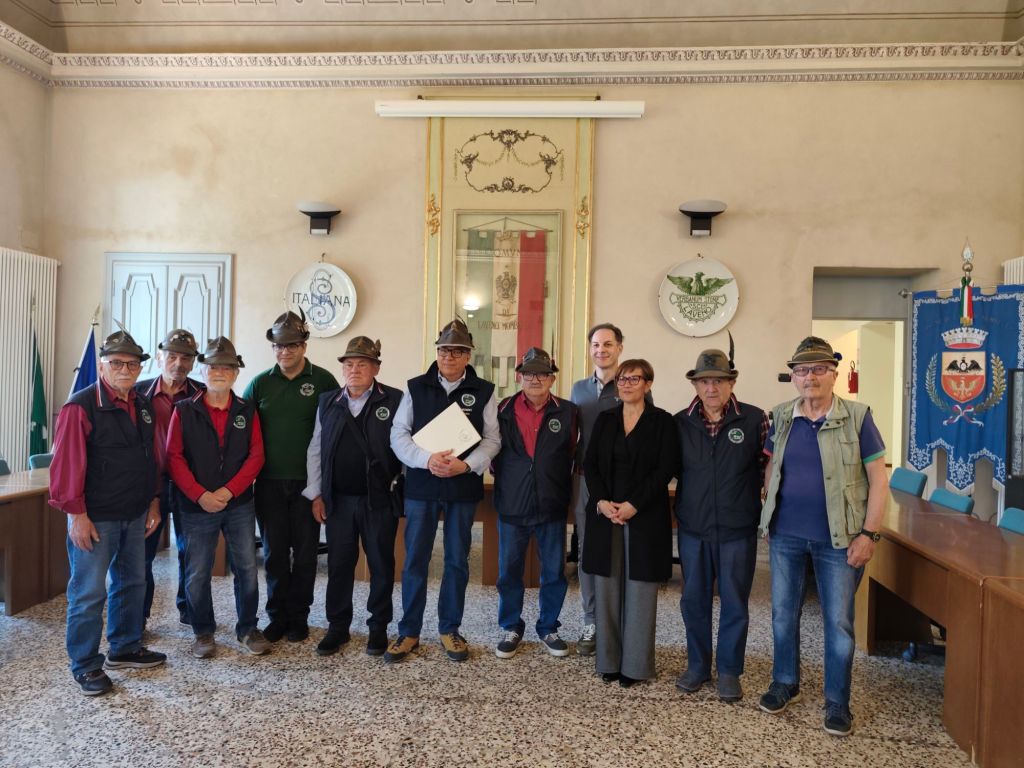 Laveno Mombello si prepara ad accogliere gli Alpini: a giugno arriva il 3° Raduno&nbsp;Sezionale
