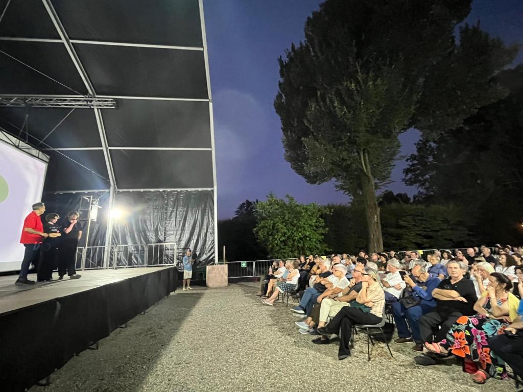 Cinema sotto le stelle per bambini e famiglie: torna Esterno Notte 2026 con 15 serate gratuite nel&nbsp;Varesotto