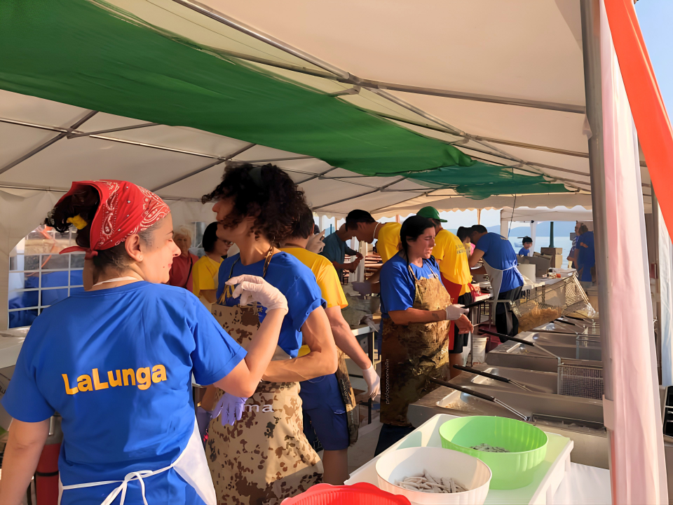 Torna la Sagra dell’Alborella: sapori del lago e ballo liscio a&nbsp;Monvalle