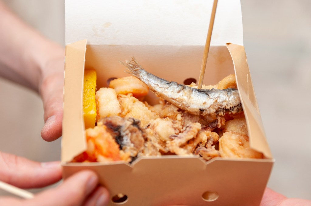 Festa del Pesce 2026: a Carnago due weekend tra specialità di mare, musica dal vivo e&nbsp;paella