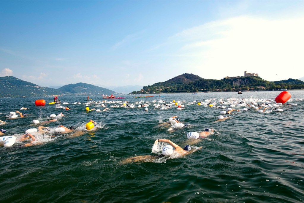 Traversata Arona Angera 2026: tornano le grandi sfide a nuoto sul Lago&nbsp;Maggiore