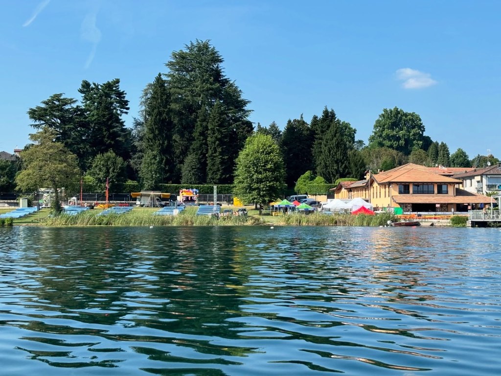 Torna la Festa di Monate: quattro giorni di sapori, musica e fuochi sul&nbsp;lago