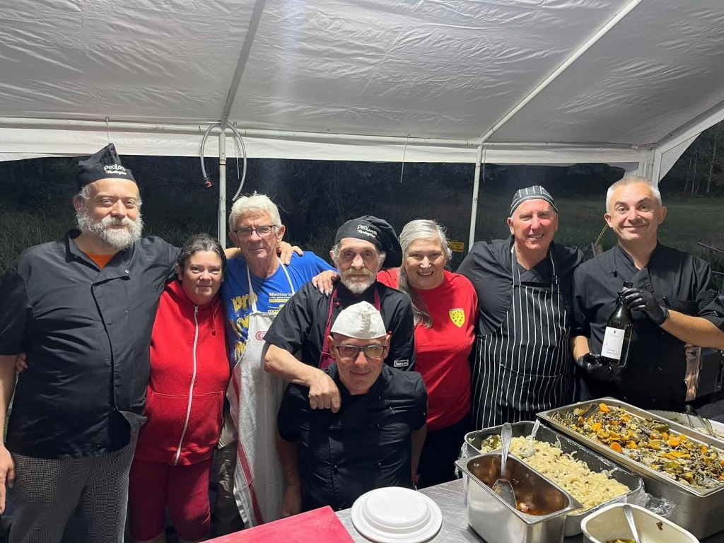 A Montegrino torna la Festa del Pulaster: tre giorni tra pollo allo spiedo, musica e sapori della&nbsp;tradizione