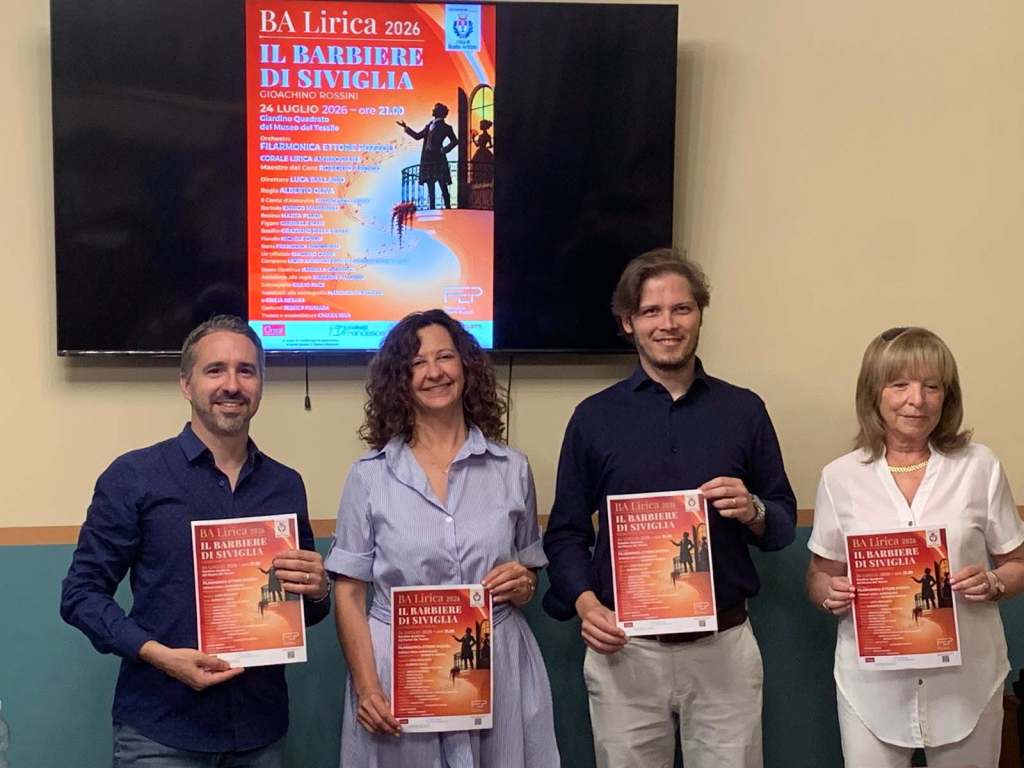 BA Lirica torna a Busto Arsizio con Il barbiere di Siviglia: Rossini incontra Fellini al Museo del&nbsp;Tessile