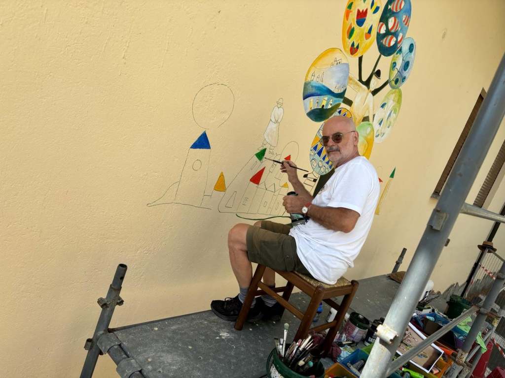 I murales di Chicco Colombo raccontano Cazzago Brabbia: visite guidate il 29&nbsp;agosto