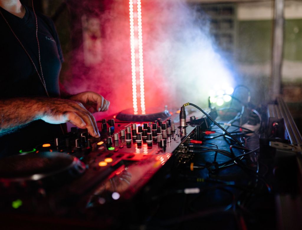Varesanza ai Giardini Estensi: musica, dj set e comicità tra fine agosto e&nbsp;settembre