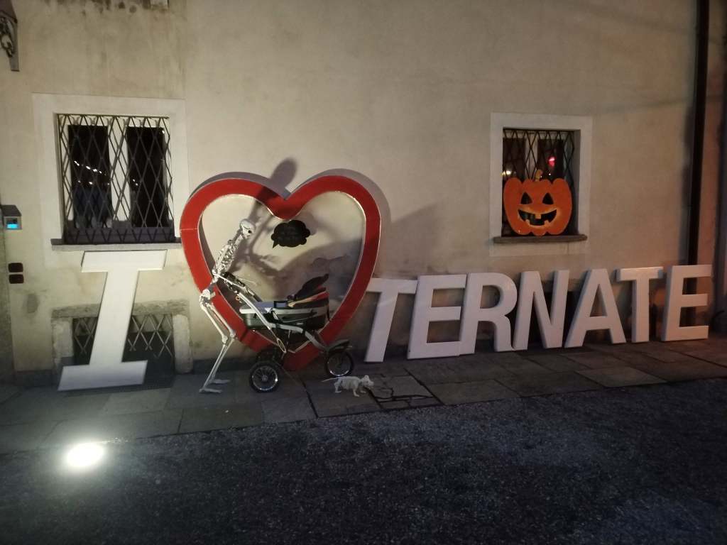 Ternate si prepara ad Halloween: torna il Ternate Halloween Party a Villa&nbsp;Leonardi