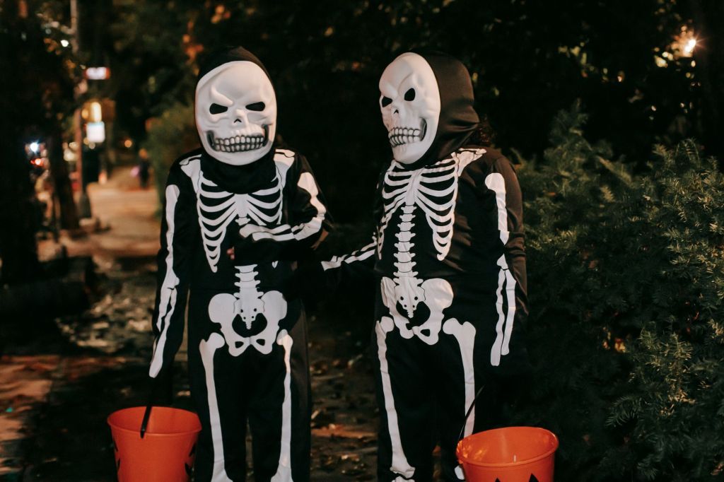 Terrore a Golasecca 2026, Halloween tra inquisitori zombie, streghe e 100 kg di&nbsp;caramelle